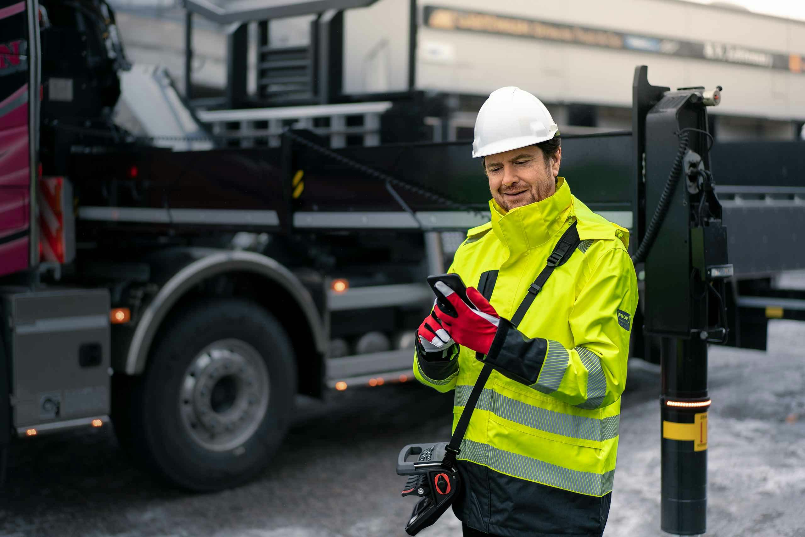 Hiab Introduces MyHiab Mobile App to Enhance Operator Efficiency and Safety